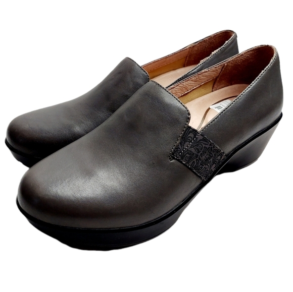 Dansko Women's Jessica Grey Nappa Slip-on Clogs Size 39 EUR US 8.5 / 9 Gray NEW